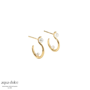 SWAN PEARL HOOP SMALL | GOLDEN