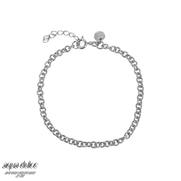 BALOO ANKLET, Ankelkde i sterling slv med runde led med linier i. 22 + 4 cm.