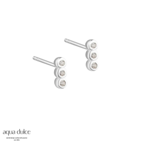 PETITE CLEAR, restikker i sterling slv med 3 sm klare zirkonia.