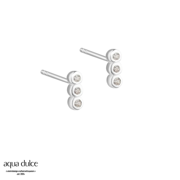 PETITE CLEAR, restikker i sterling slv med 3 sm klare zirkonia.